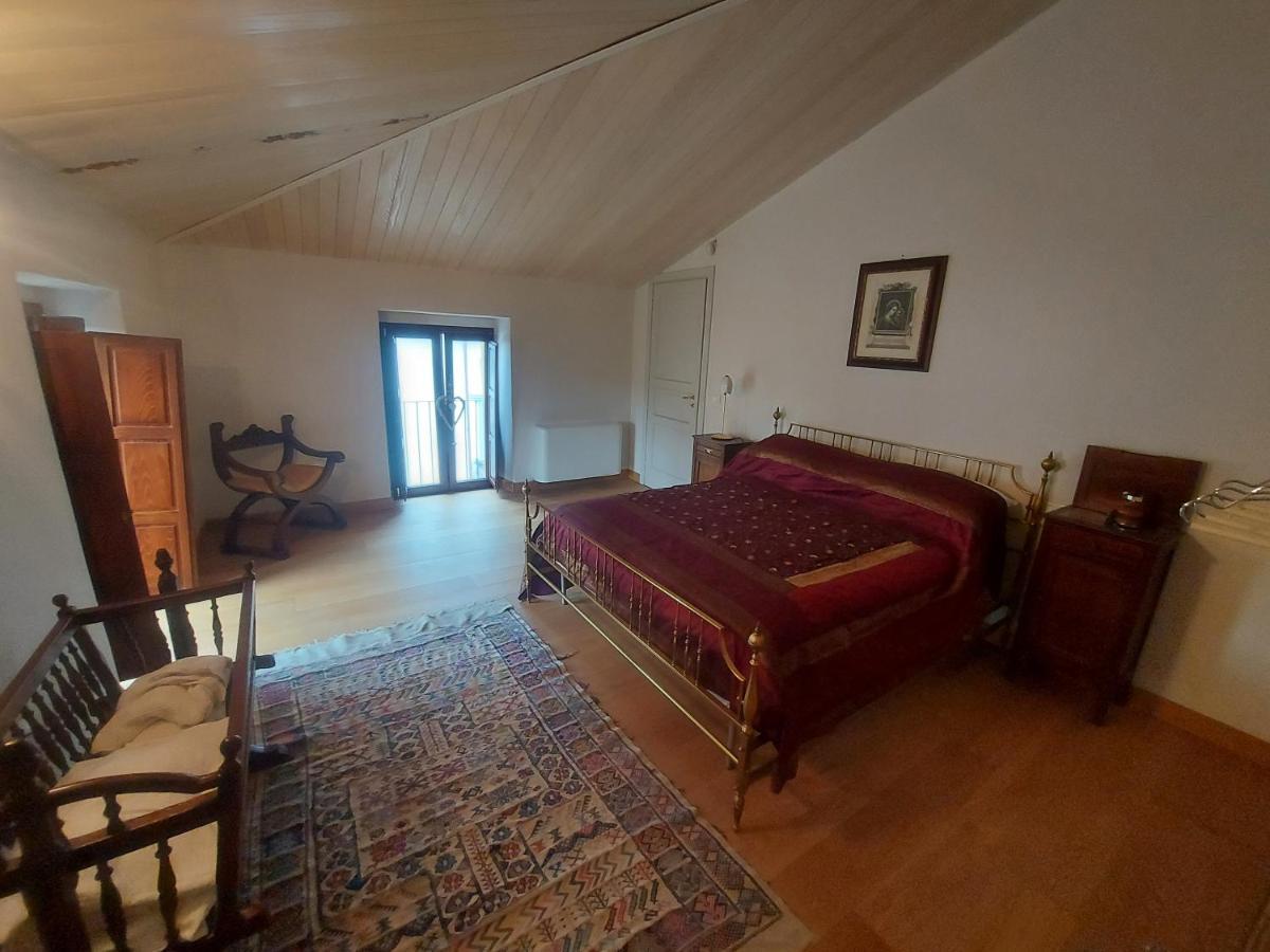 Palazzo Scura Bed & Breakfast Vaccarizzo Albanese Exterior photo